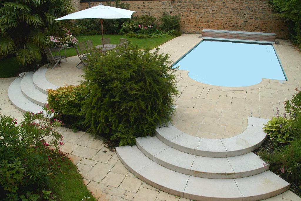 La Demeure De L'Ile Bed and Breakfast Craon  Εξωτερικό φωτογραφία