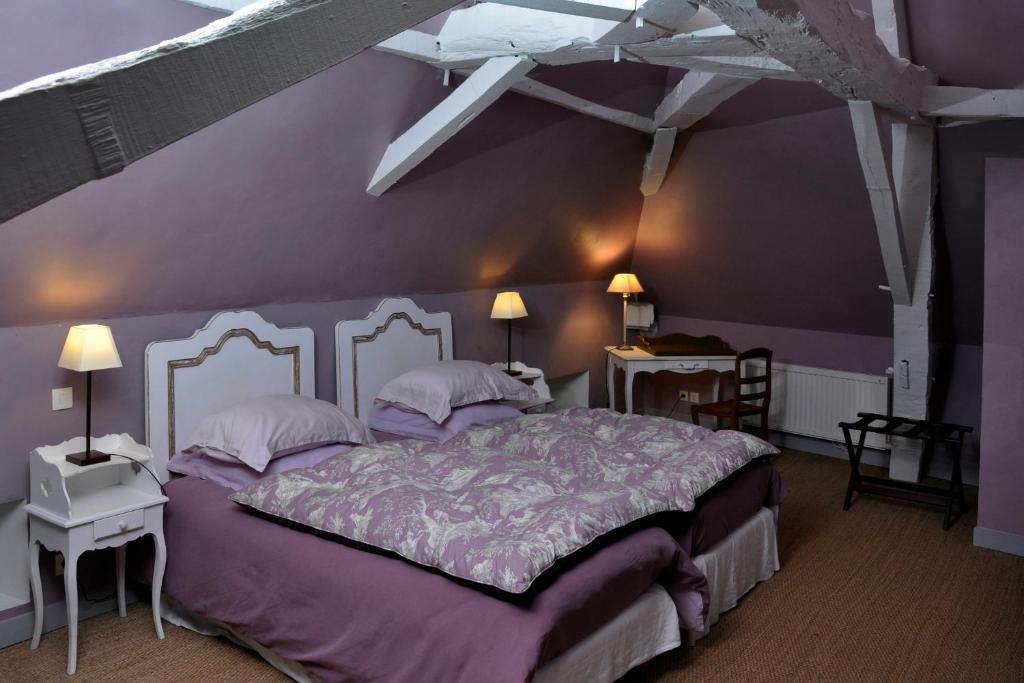 La Demeure De L'Ile Bed and Breakfast Craon  Δωμάτιο φωτογραφία
